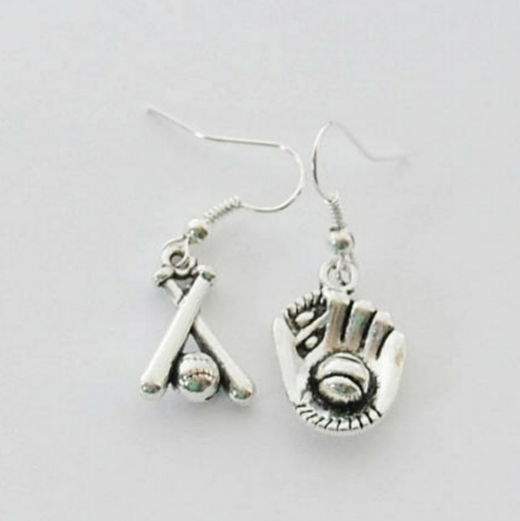 Baseball  Fun .925 Sterling Silver Earrings - Picture 2 of 2